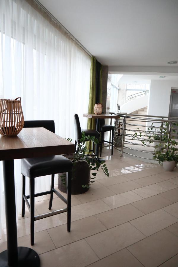 Hotel And Park Divoka Voda 3*